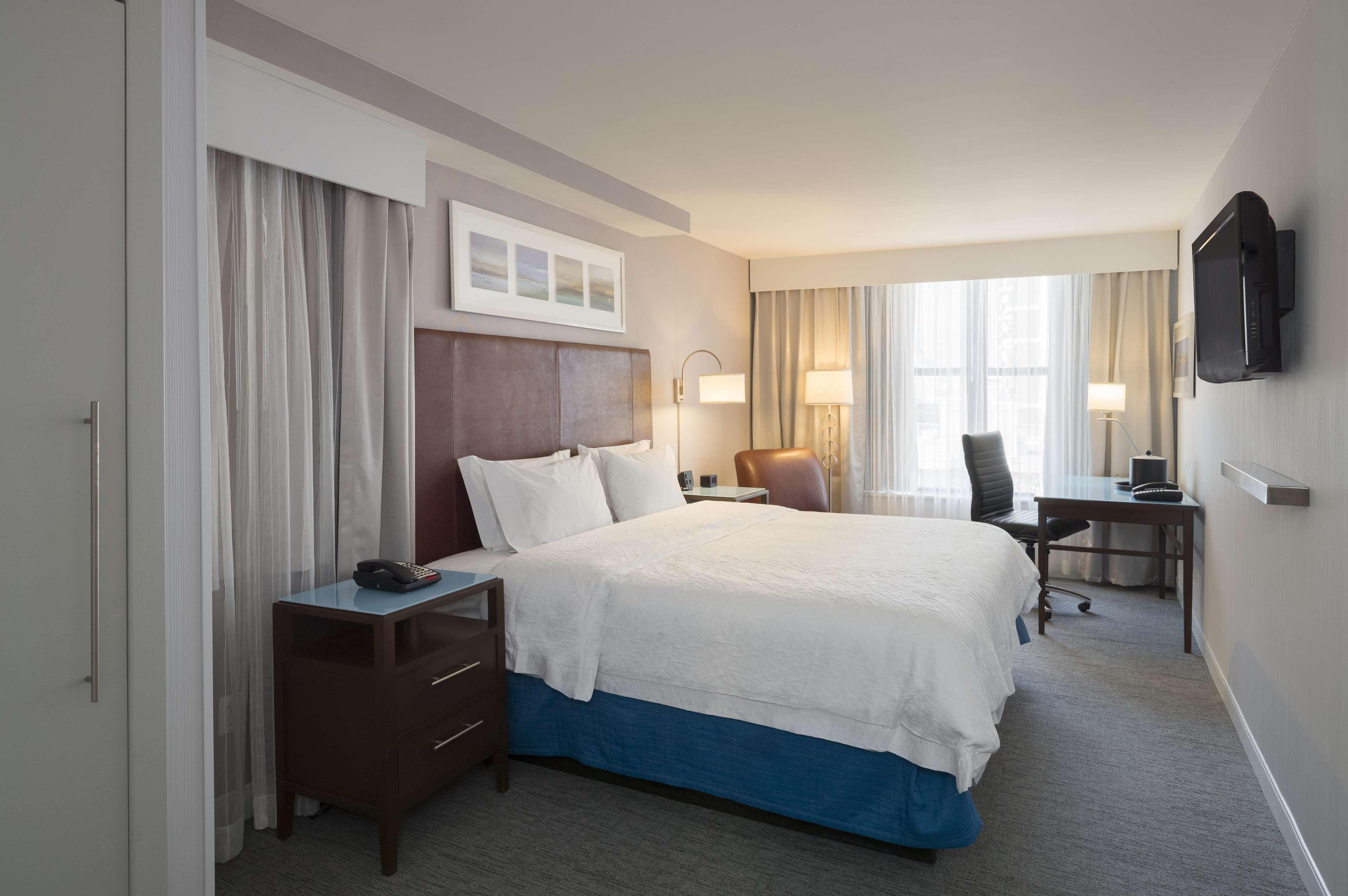 Hampton Inn Seaport Financial District Нью-Йорк Екстер'єр фото