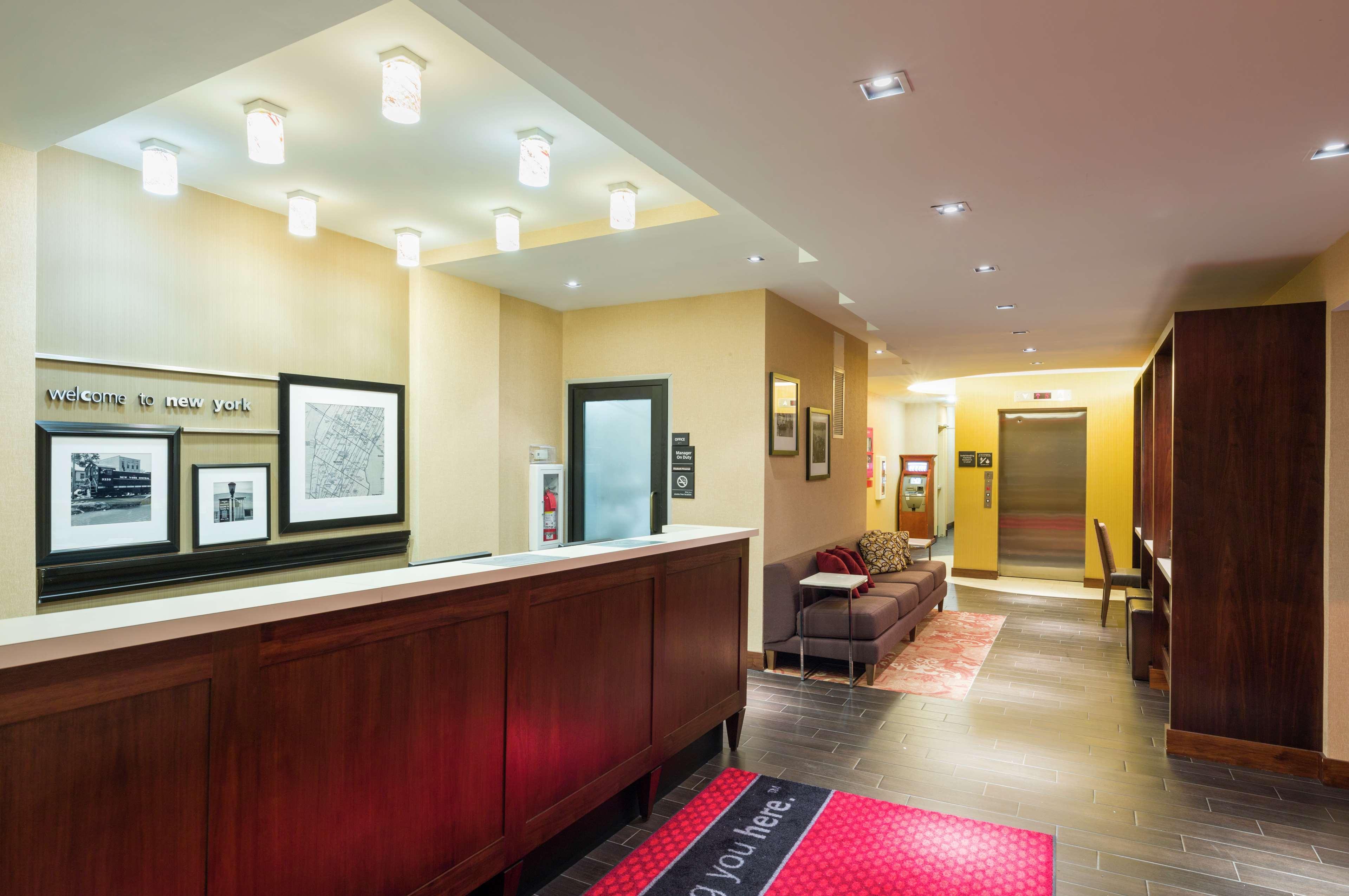 Hampton Inn Seaport Financial District Нью-Йорк Екстер'єр фото