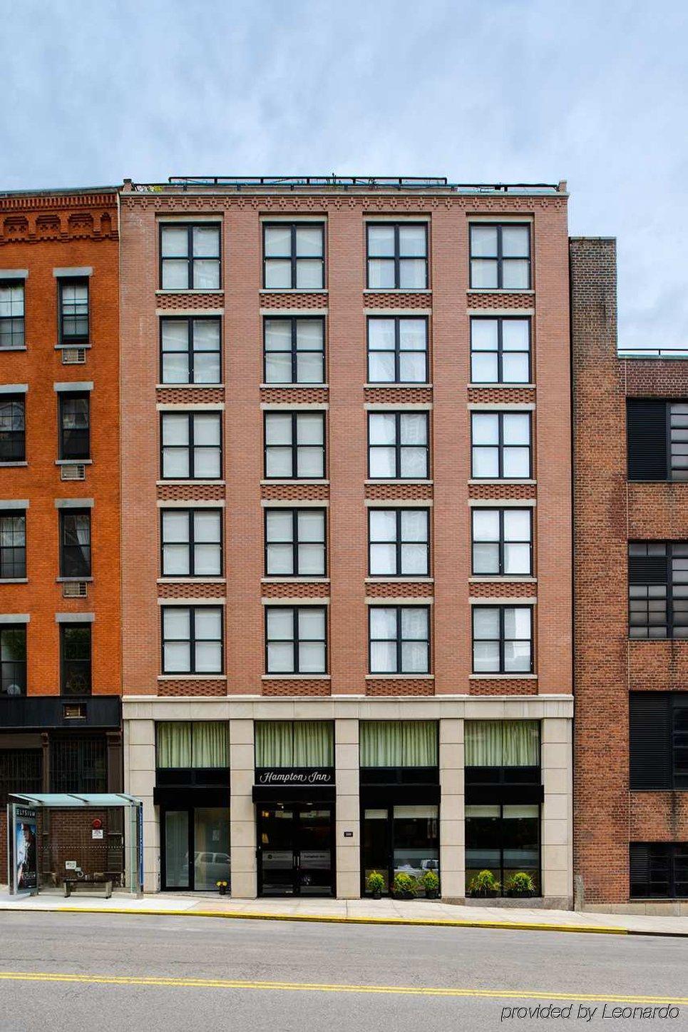 Hampton Inn Seaport Financial District Нью-Йорк Екстер'єр фото